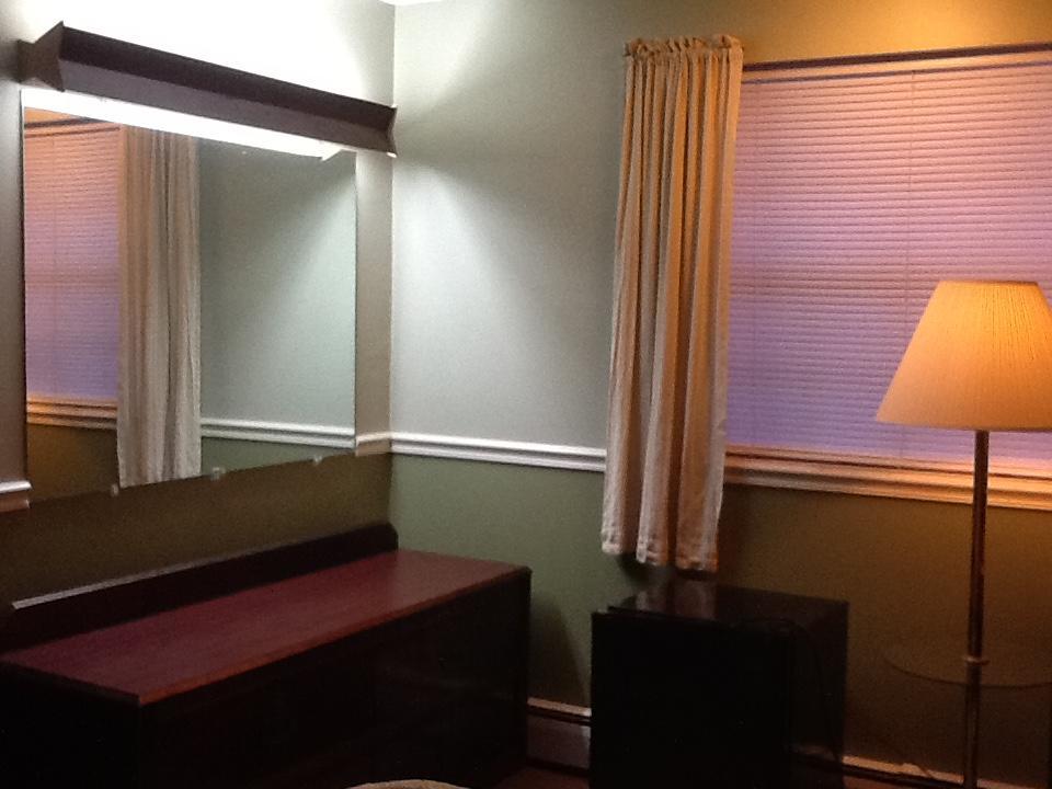 Отель Brookside House Quincy Экстерьер фото